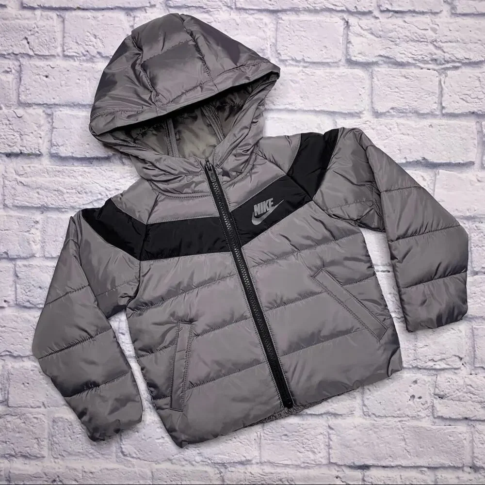 Nike NSW Filled Jacket in Gun Smoke